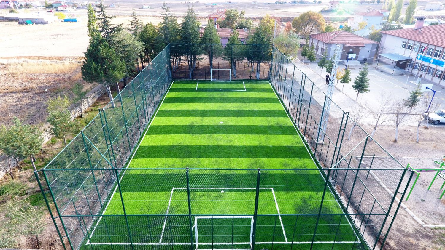 Halı Saha Yapımı